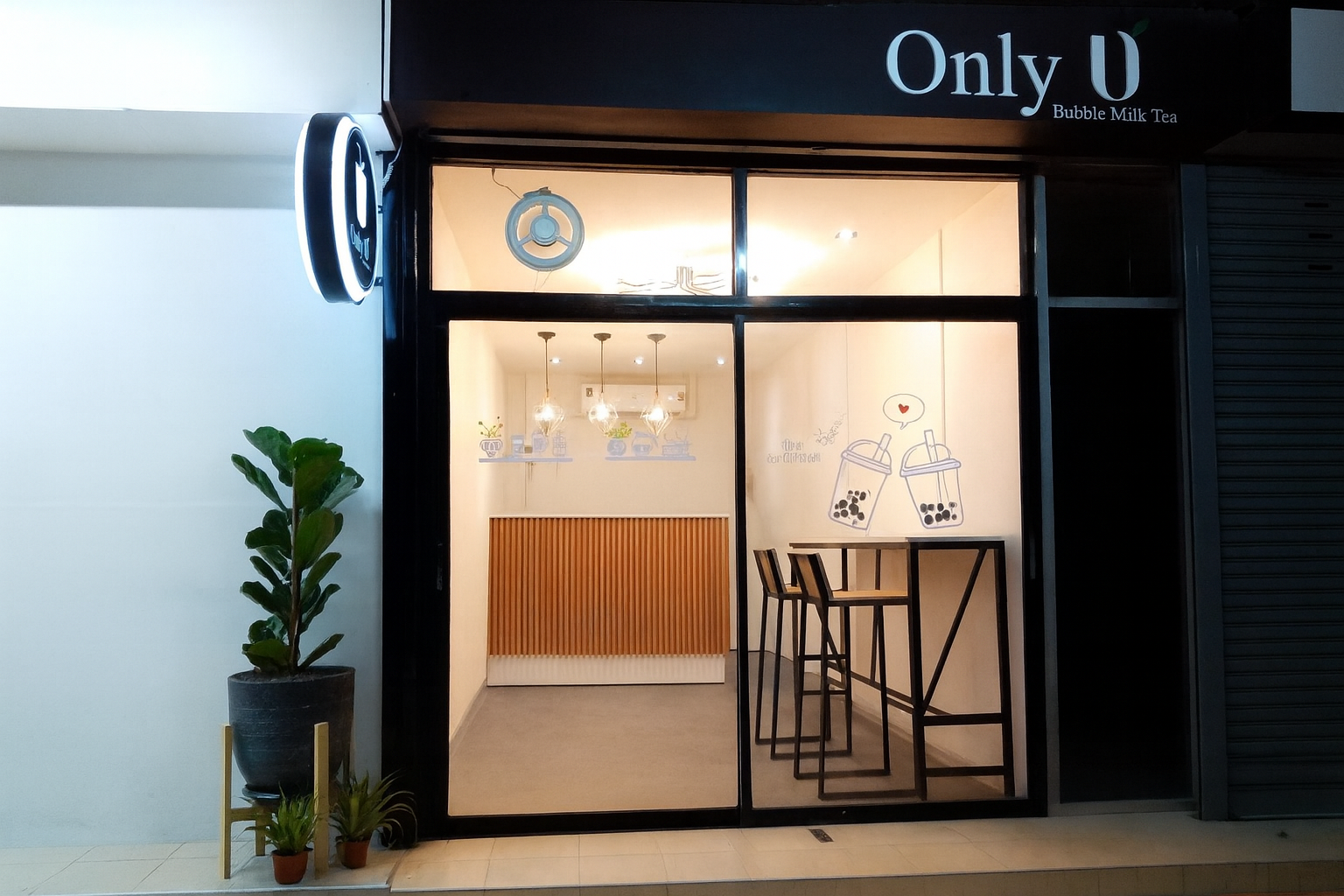 Unly U bubble milk tea (ซอย แบริ่ง)